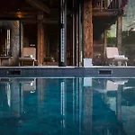 Le Hameau 1er 5*