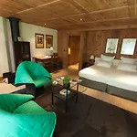 Le Hameau 1er