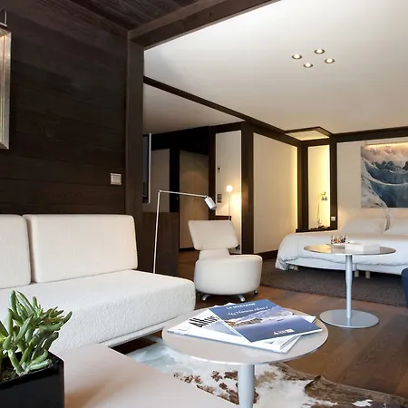 Le Hameau 1er Готель 5*