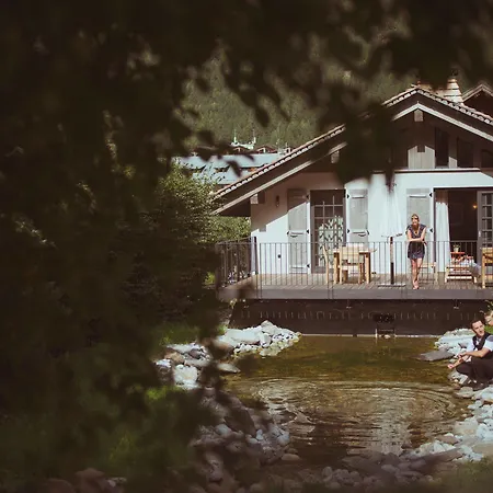Le Hameau 1er Готель 5*