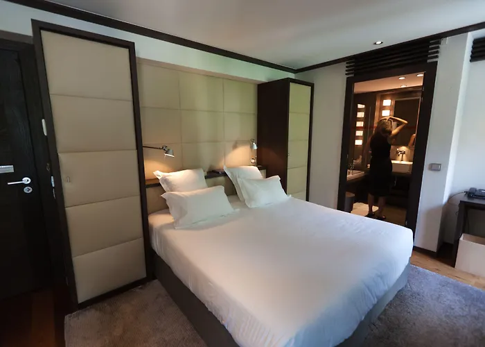 Le Hameau 1er Hotel 5*