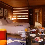 Hotel Le Hameau 1er - Relais & Chateaux 5*