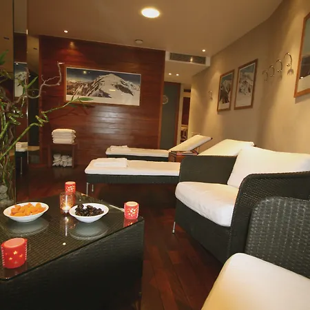 فندق Le Hameau 1er - Relais & Chateaux