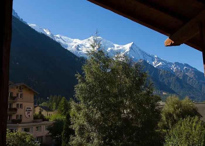 Hotel Le Hameau 1er - Relais & Chateaux